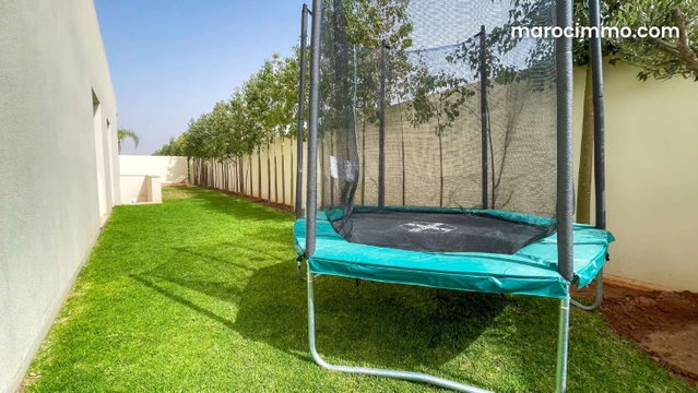 Belle villa disponible pour location annuelle — 5