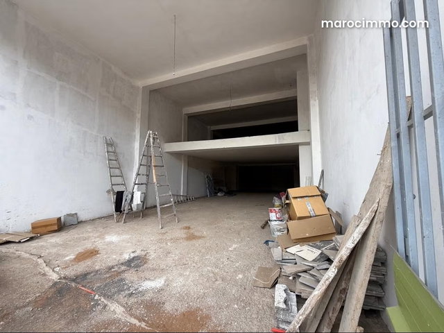 Local commercial 254m2 riviera — 2