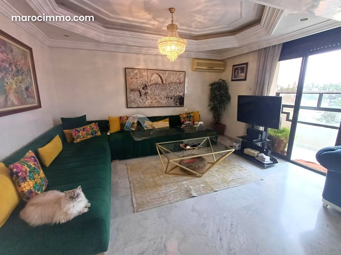 Spacious Family Apartment for Sale in Mers Sultan, Casablanca — Casablanca