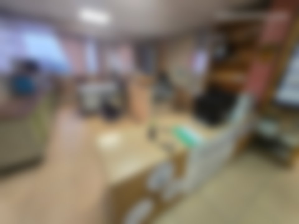 مكتب فسيح مع شرفة للبيع بمرس سلطان الدار البيضاء