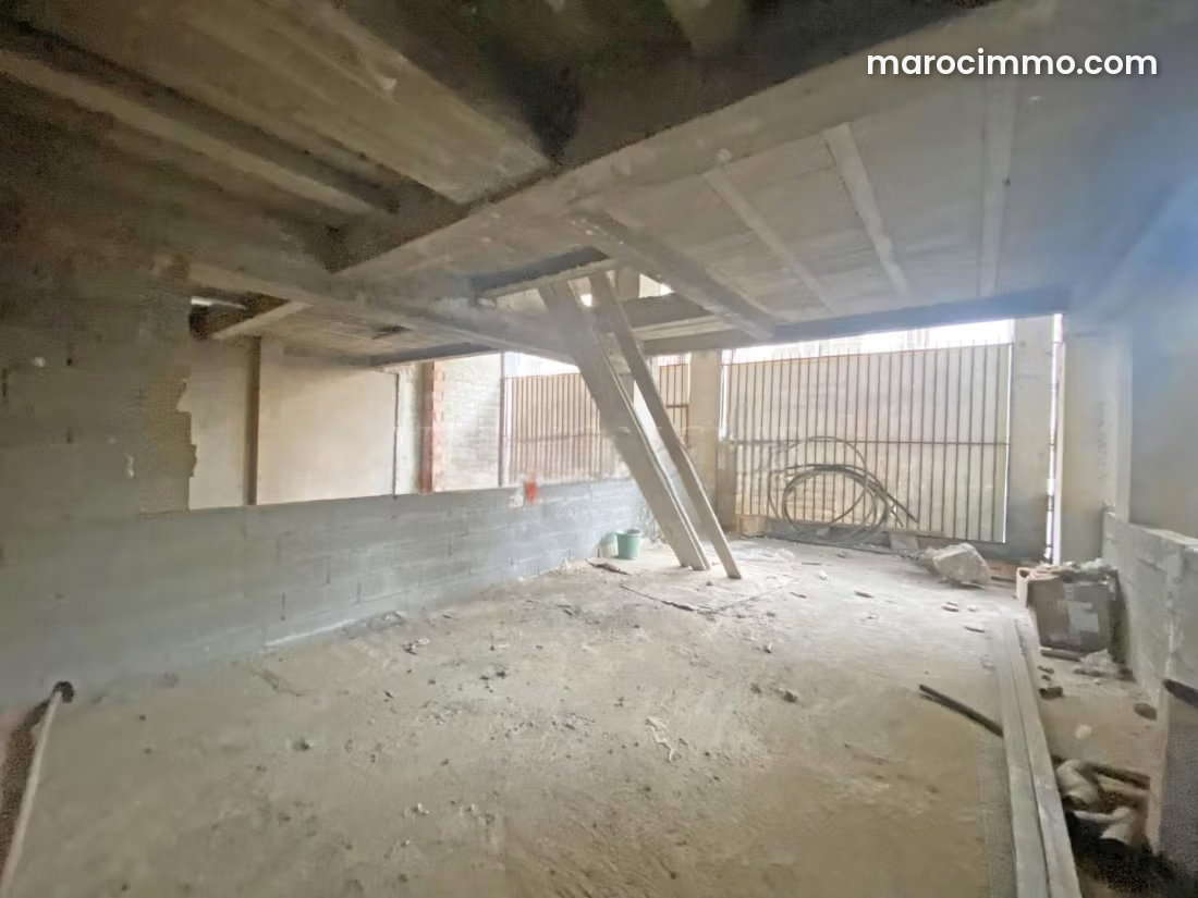 100 m² Commercial Unit for Sale in Bourgogne, Casablanca — Casablanca