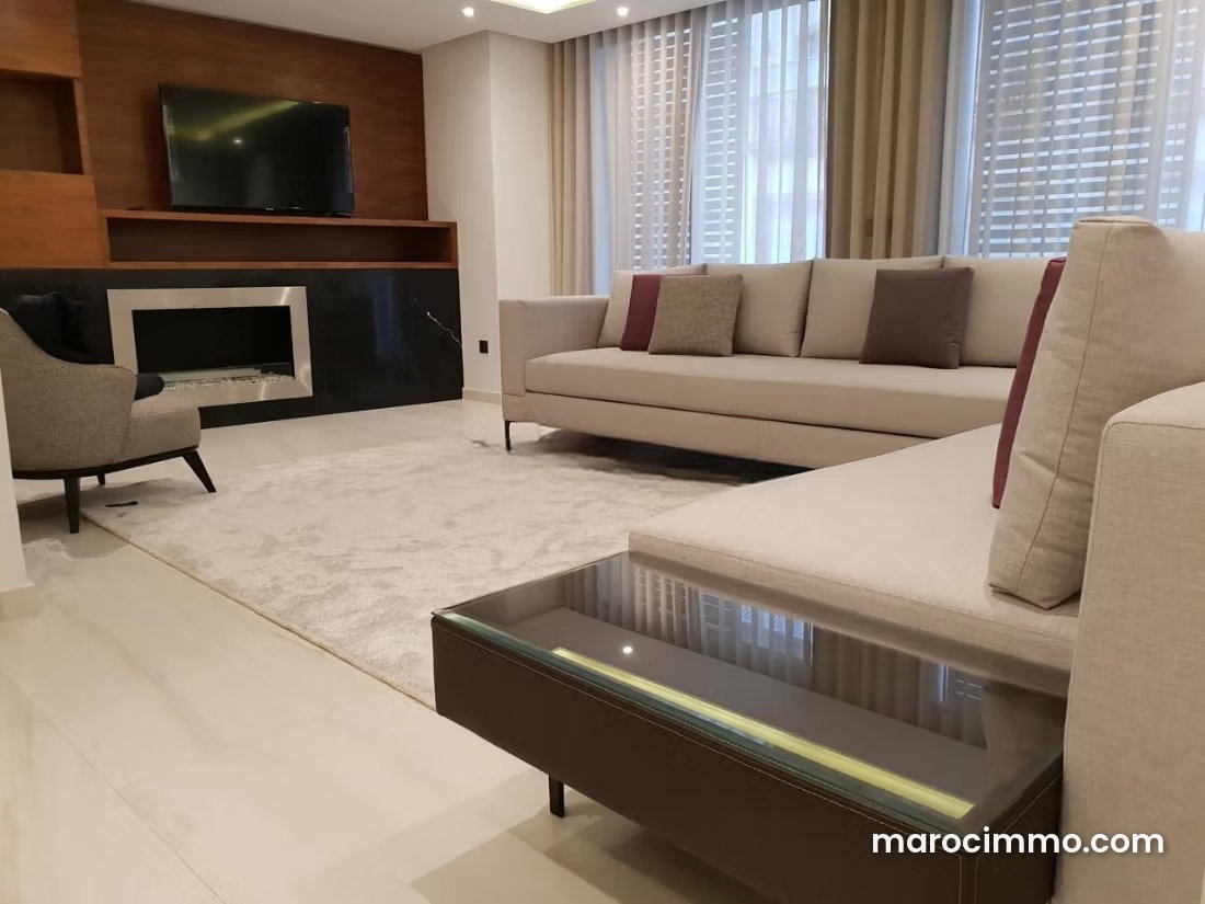 Furnished 150 sqm Apartment with Terrace in Racine, Casablanca — Casablanca
