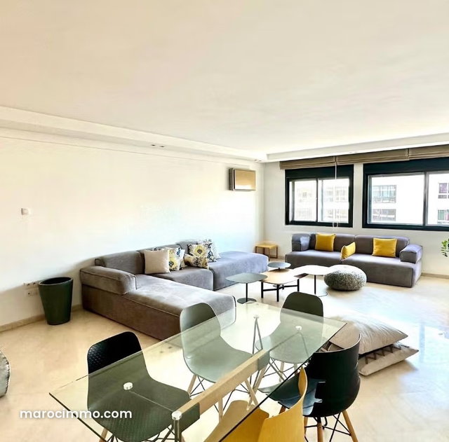 Appart meublé à louer – Quartier Racine – 190 m² — 2