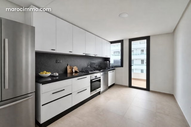 Superbe appartement à louer à Casablanca Finance City. 4 pièces. Meublé — 4