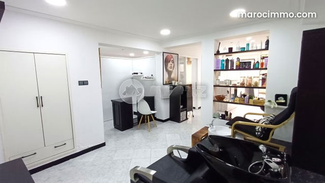 Commerce à vendre 80 m² Administratif Tanger — Tanger