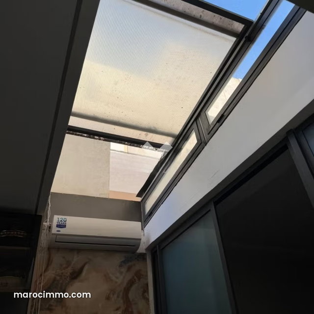 Appartement à Vendre de 103.0 m² à Casablanca, Bachkou — 4