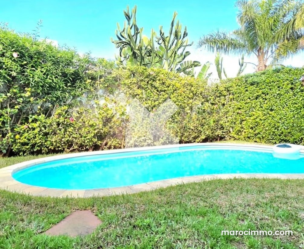 Villa neuve 222 m², 3 chambres avec jardin à Dar Bouazza — Dar Bouazza