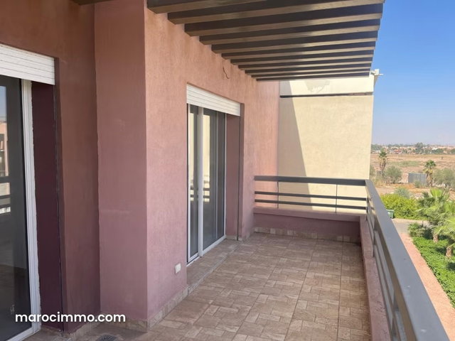 Modern Apartment for Sale at Av M6 VE25310 — 5