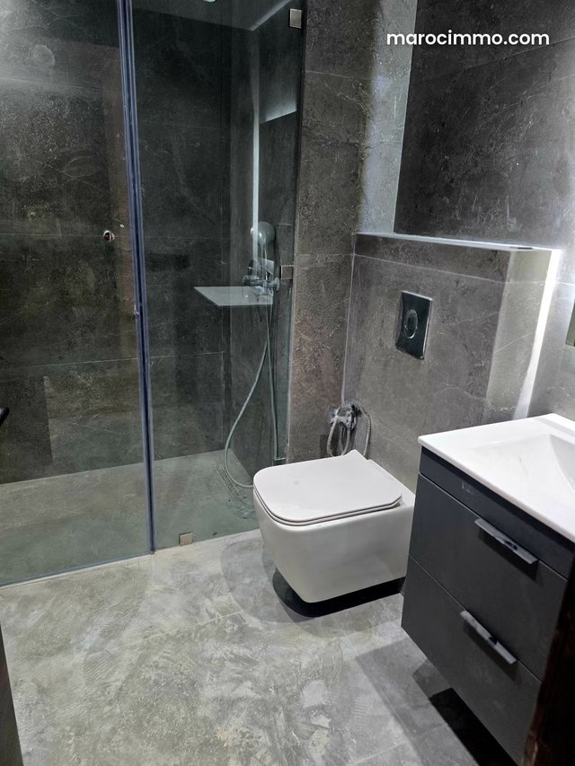 Investment Opportunity - Prime Property for Sale — 3