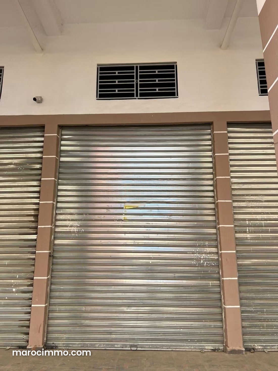 محل تجاري فسيح للبيع بحي مرجان 2 في مكناس — مكناس