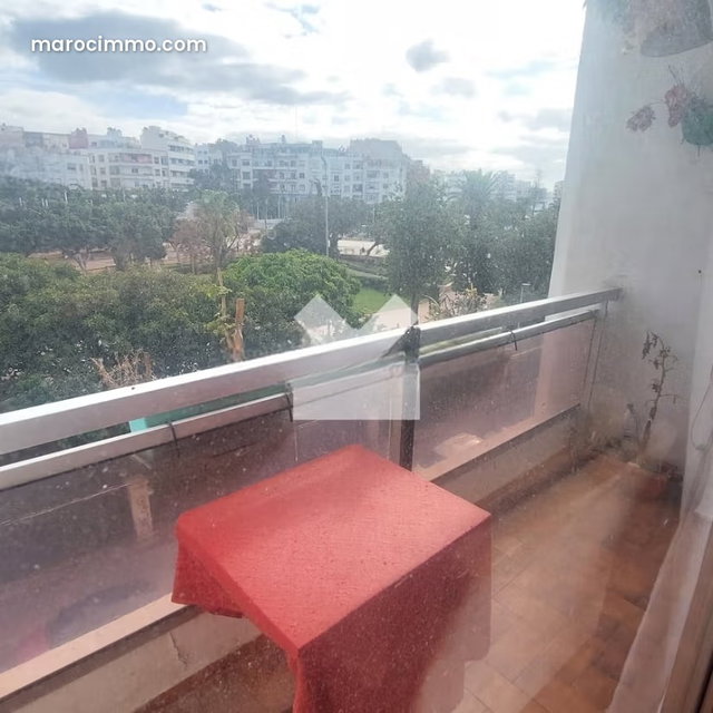 Appartement à Vendre de 145.0 m² à Casablanca, Belvedere Roches Noires — 4