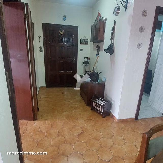 Appartement à Vendre de 145.0 m² à Casablanca, Belvedere Roches Noires — 3