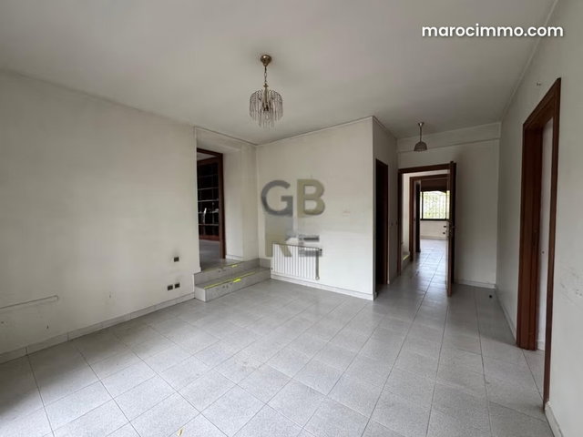 Superbe villa à vendre à Souissi de 2 façades et un grand jardin — 5