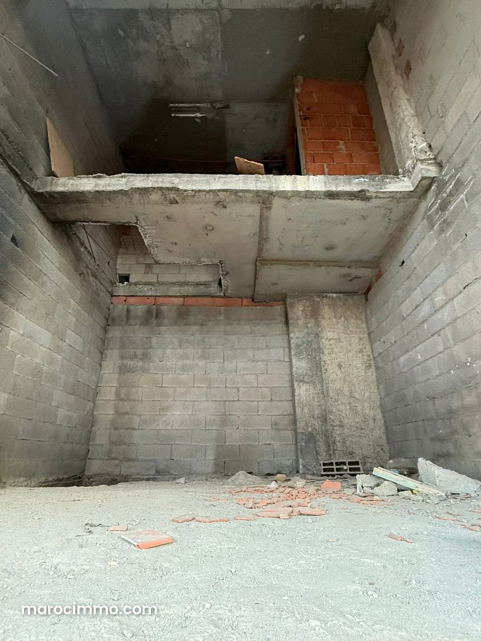 Commercial Space for Rent – Khalid Ben Walid Street, Guéliz