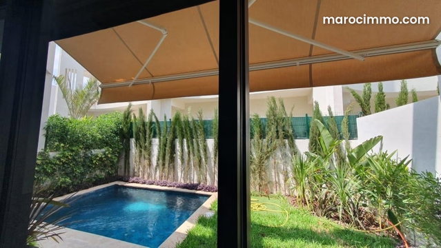 Joli villa à louer à Ain Diab Extension — 3
