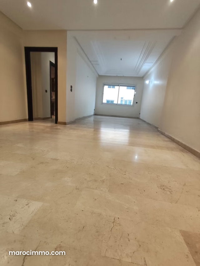 Appartement à vendre 2 mars — 3