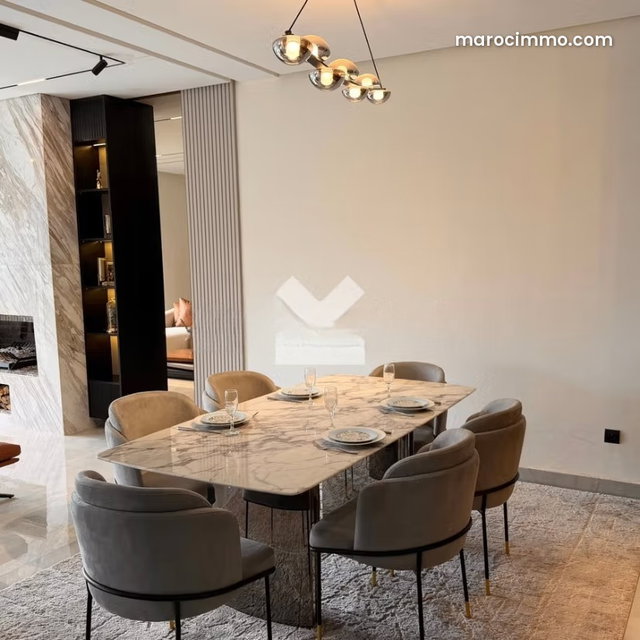 Villa à Vendre de 250.0 m² à Bouskoura, Victoria — 5