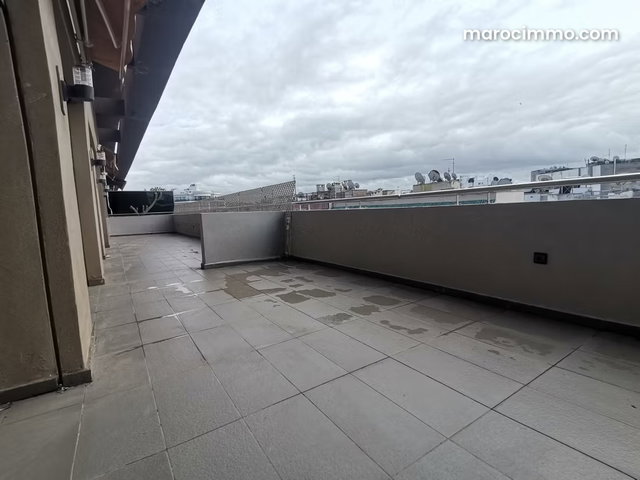 Appartement etage élevé avec grande terrasse ensoleillé vue dégagée à Gauthier — 3
