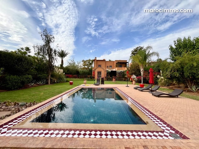 Belle villa Arabo andalouse à vendre Marrakech — 2