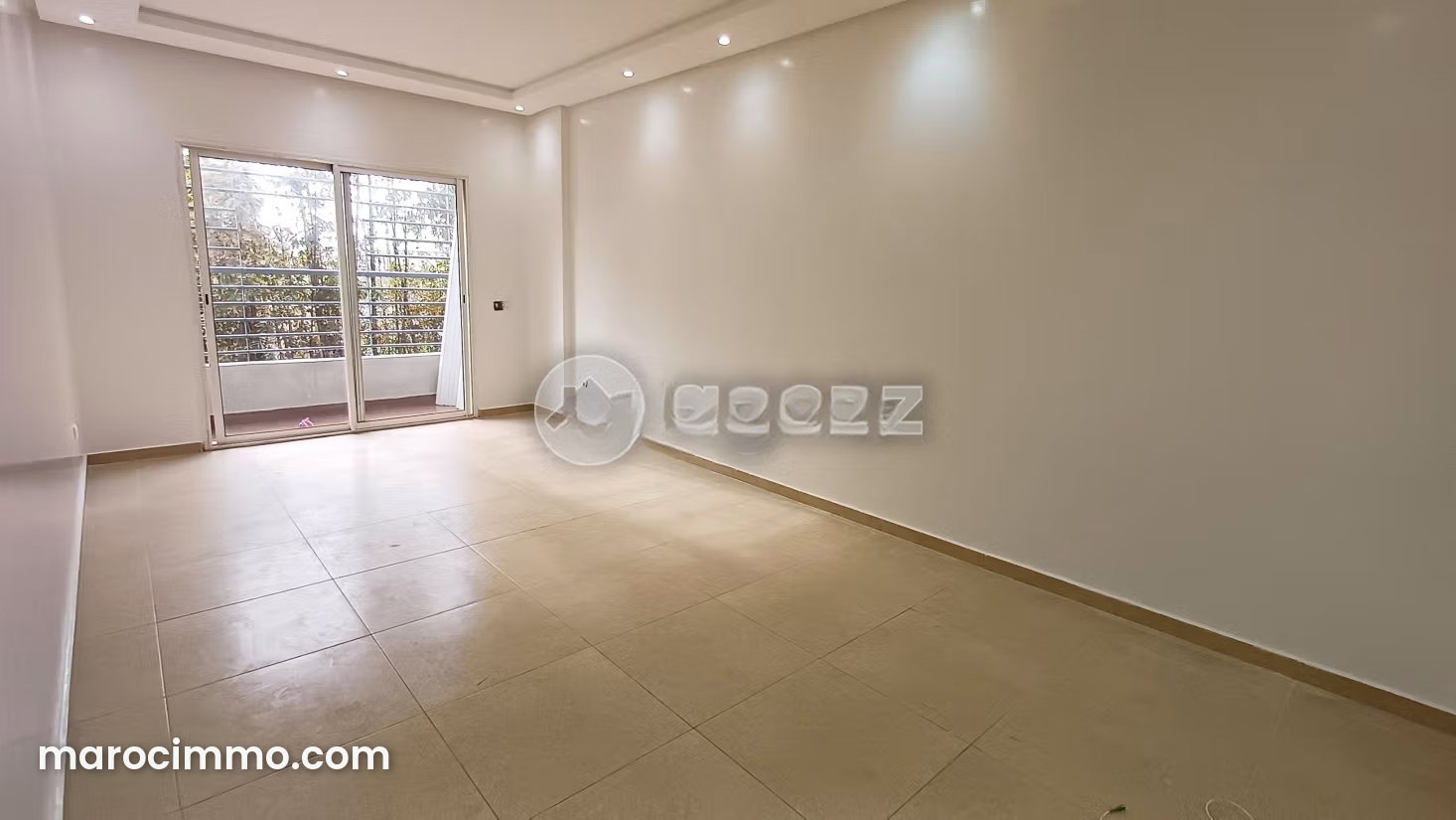 83 m² Apartment in Oulfa, Casablanca, with Garage and Elevator — Casablanca