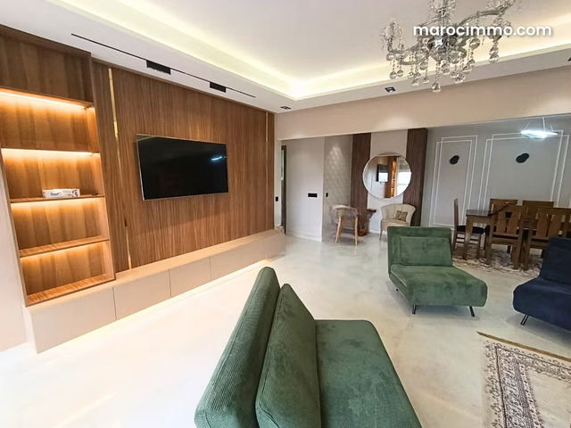 Appartement meublé rénové Résidence fermée avec piscine – maarif romandie — Casablanca