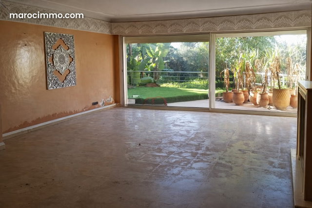Sale Apartment in Ain Diab — 2