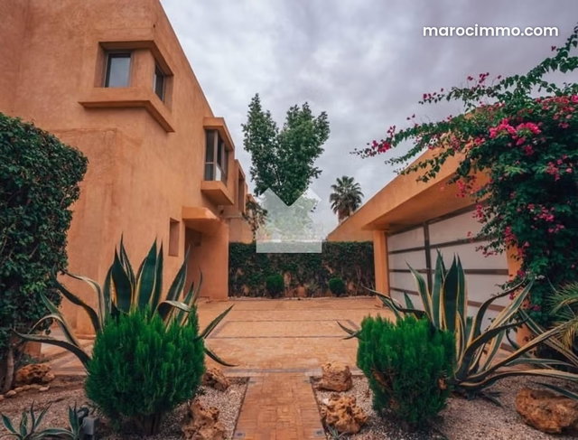 Villa à Vendre de 573.0 m² à Marrakech, Prestigia — 4