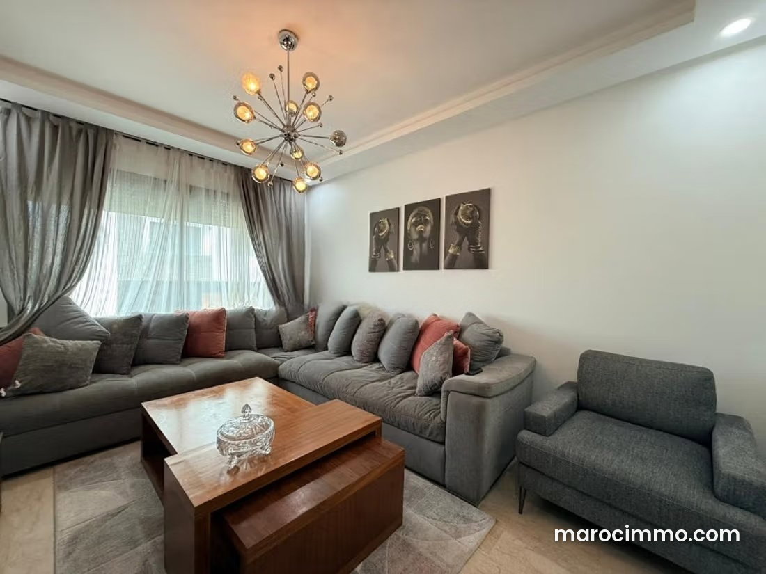 Appartement meublé avec terrasse à louer à Ferme Bretone — Casablanca