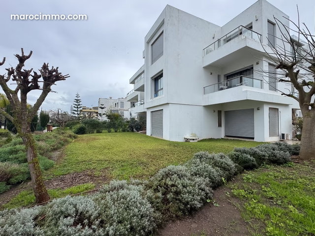 Appartement Rez de jardin meublé à Bouskoura Ville Verte ds résidence avec piscines — 5