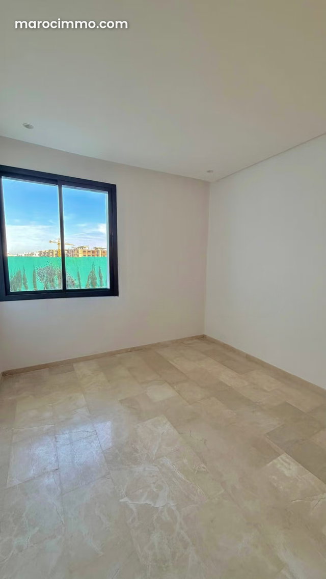 For Rent: New 55 m² Living Room Bedroom in Sidi Maârouf – Secure Residence — 2