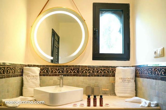 Luxury Villa for Rent in Route de Fez. 400 m² Surface Area. Fully Furnished — 4