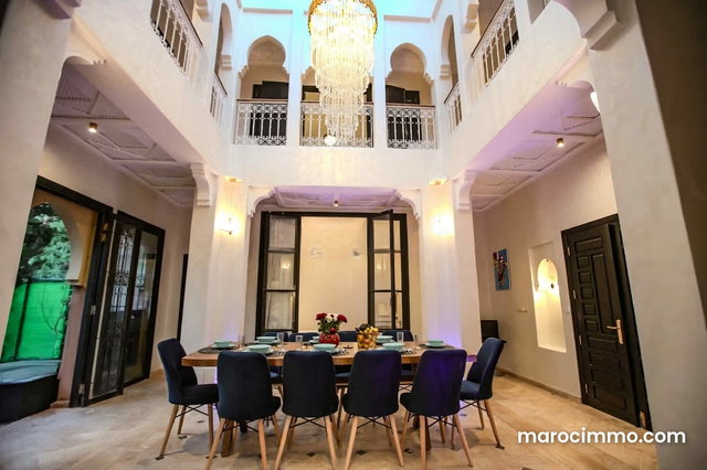 Luxury Villa for Rent in Route de Fez. 400 m² Surface Area. Fully Furnished — 2