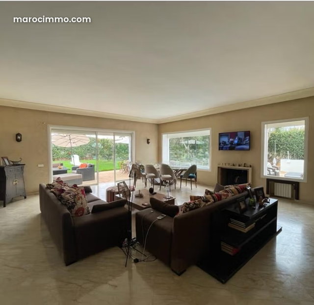 Villa spacieuse 1000 m² à vendre – Dar Bouazza — 4