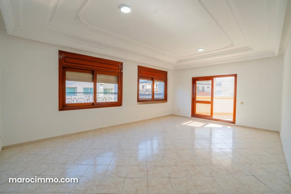142 m² Apartment, 3 Bedrooms, Quartier des Hôpitaux, Casablanca — Casablanca