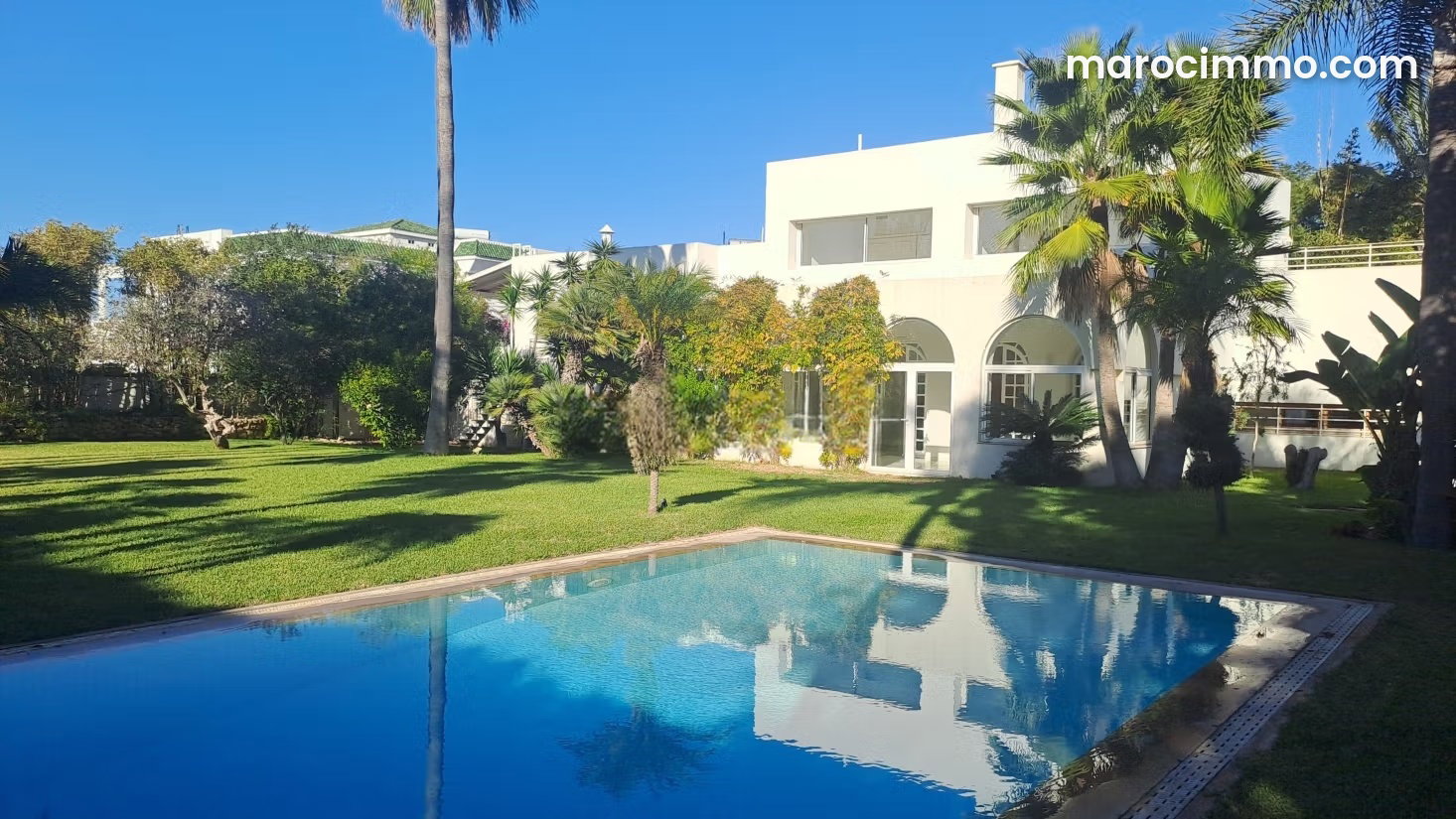 Villa 500 m² avec piscine, Souissi, Rabat — Rabat