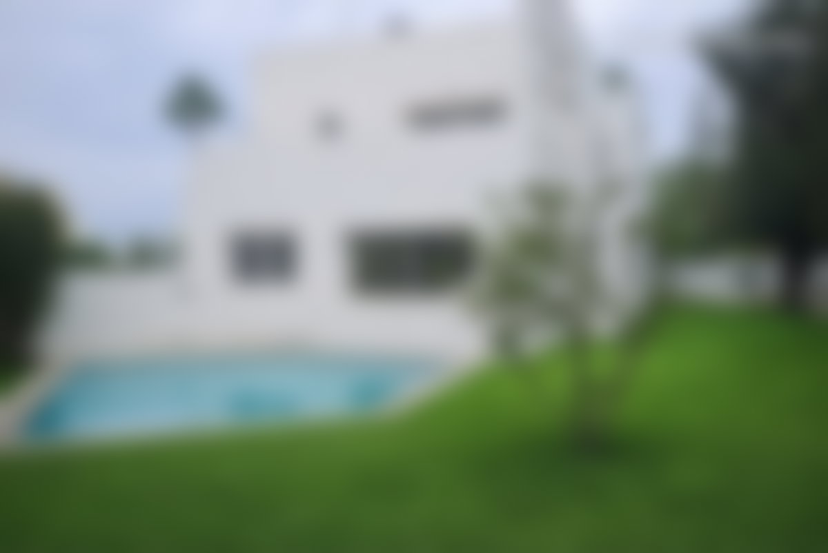 400 m² Villa with Private Pool for Rent in Riyad, Rabat