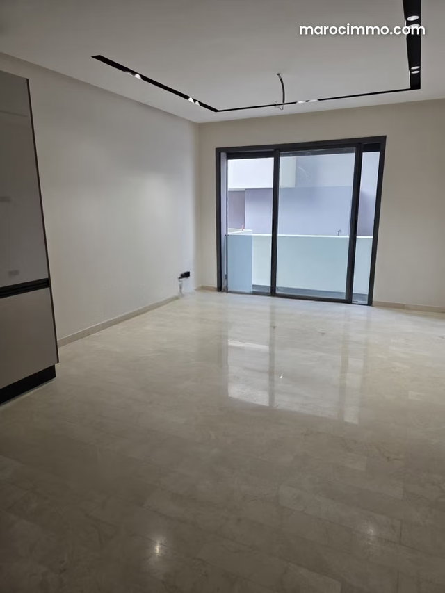 Joli studio neuf de 55 m2 au coeur de californie — 2