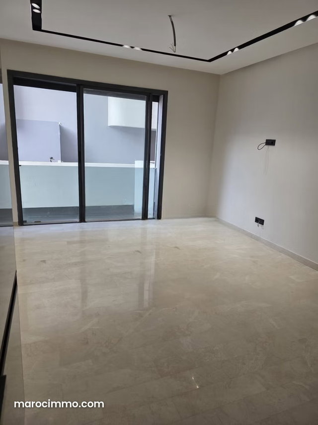 Joli studio neuf de 55 m2 au coeur de californie — 3