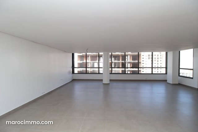 Bureau à louer à Agadir – Avenue Moukawama — 3