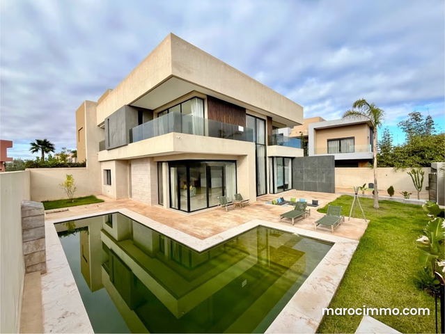 Belle villa contemporaine sur golf, Marrakech — Marrakech
