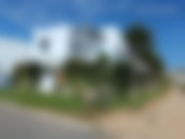 374 m² Villa with Pool and Garden for Sale in Mehdia — Mehdia