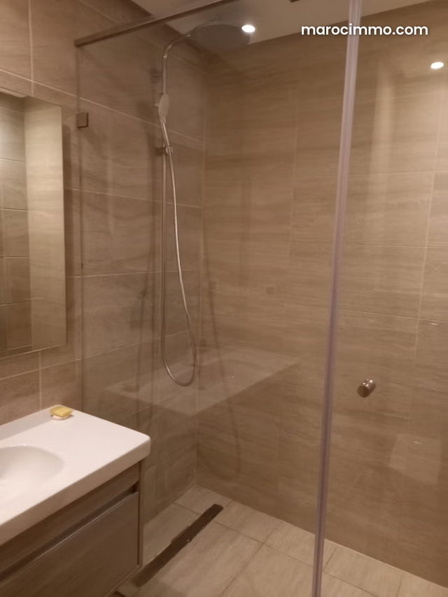 Appartement de 140m² meublé en location à Souissi — 4