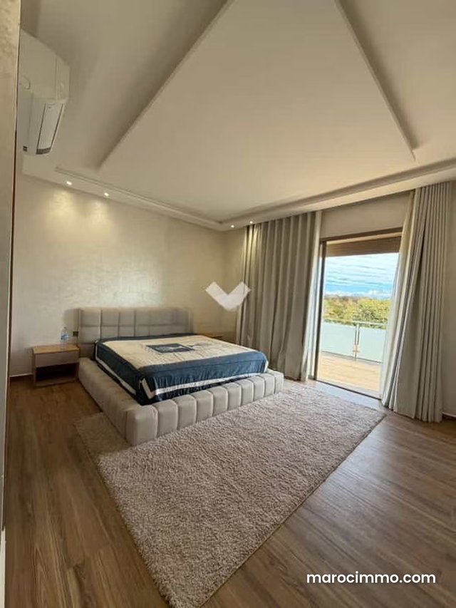 Villa à Vendre de 1959.0 m² à Marrakech, Route D'Amizmiz — 5