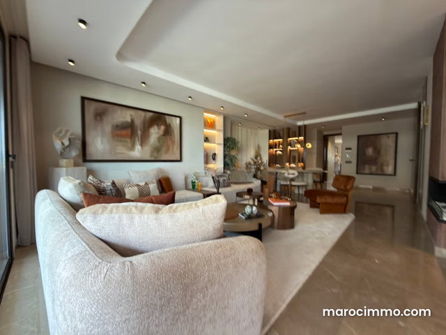 Luxury 170m2 Apartment with Sea View in a Secure Residence — 4