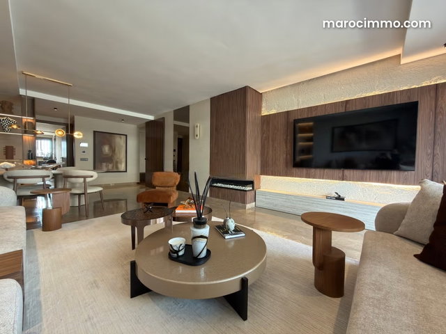 Luxury 170m2 Apartment with Sea View in a Secure Residence — 3