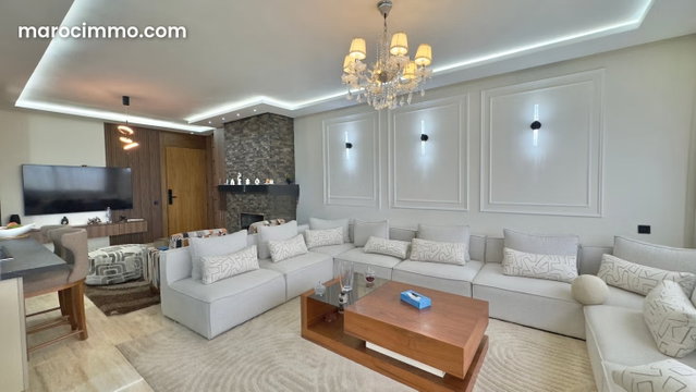Appartement meuble 3ch de 143m2 almaz — 3