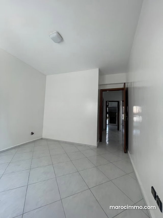 Bel appartement en bas agdal rabat — 4