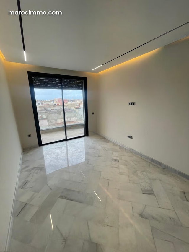 Studio proche CFC & UM6 Terrasse, Parking — 2
