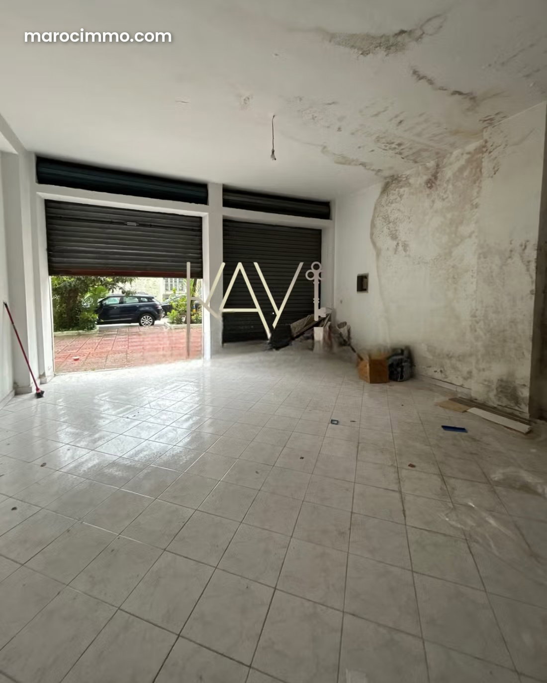 محل تجاري بارز للكراء بحي موزارت طنجة — طنجة