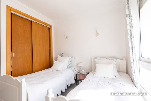 Superbe Appartement Ensoleillé Quartier El Houda — 3